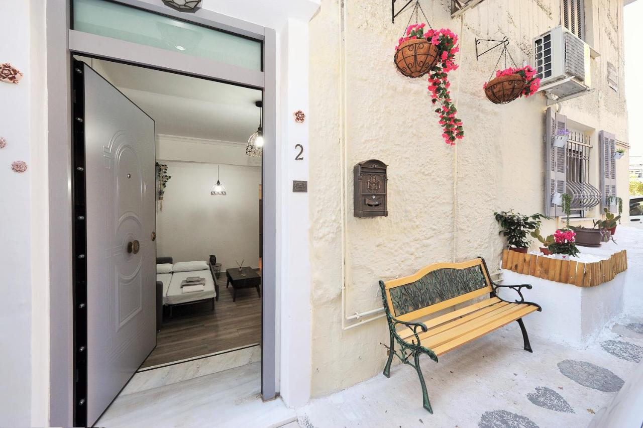 Bella Ciao Guest House Афины Экстерьер фото